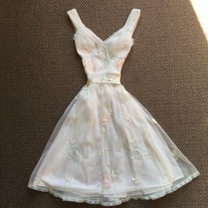 GOTHAM GOLD STRIPE VINTAGE NIGHTGOWN